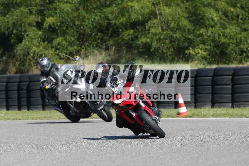 /43 08.08.2025 Discover the Bike ADR/Bike 1 gruen/235